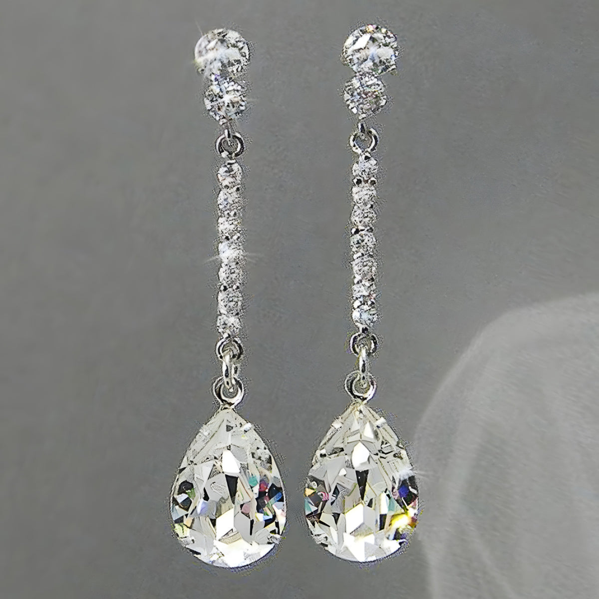 Luxury Women Long Hanging Earring with AAA Pear Cubic Zircon Simple Elegant 1858